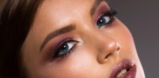 Trucco labbra: sottili, naturale, permanente, trasparente, marcato Trucco labbra